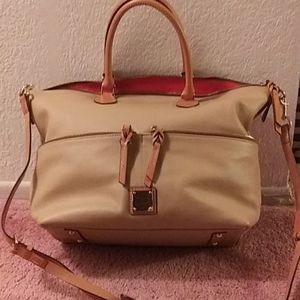Dooney and Bourke bag